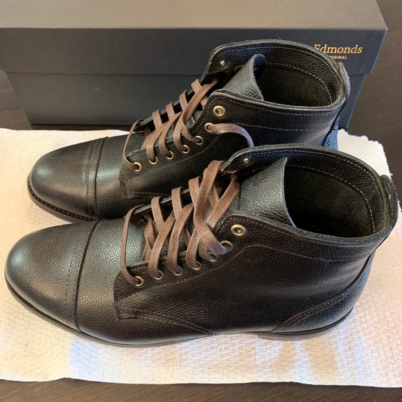 Allen Edmonds Promontory Point Black Leather Boots main image 6